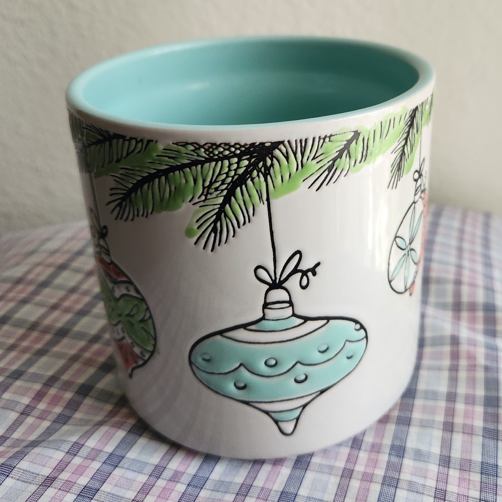 Spectrum Designz Christmas Ornaments Design  Camello Retro Canister Jar 4"